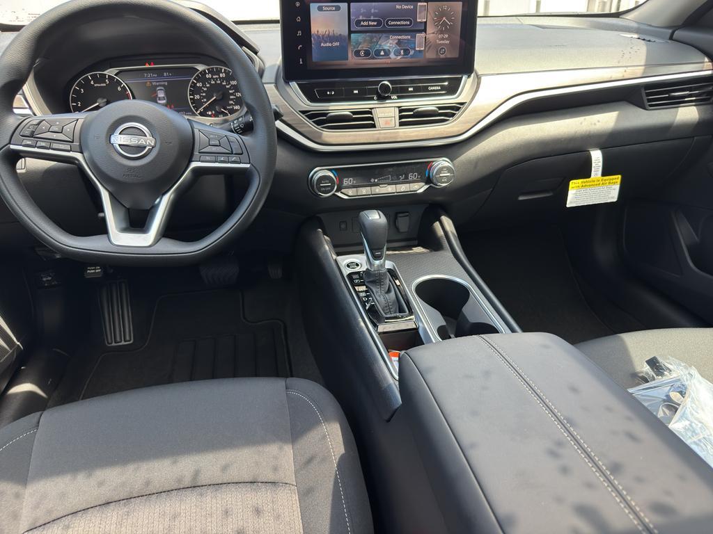 new 2025 Nissan Altima car, priced at $30,695
