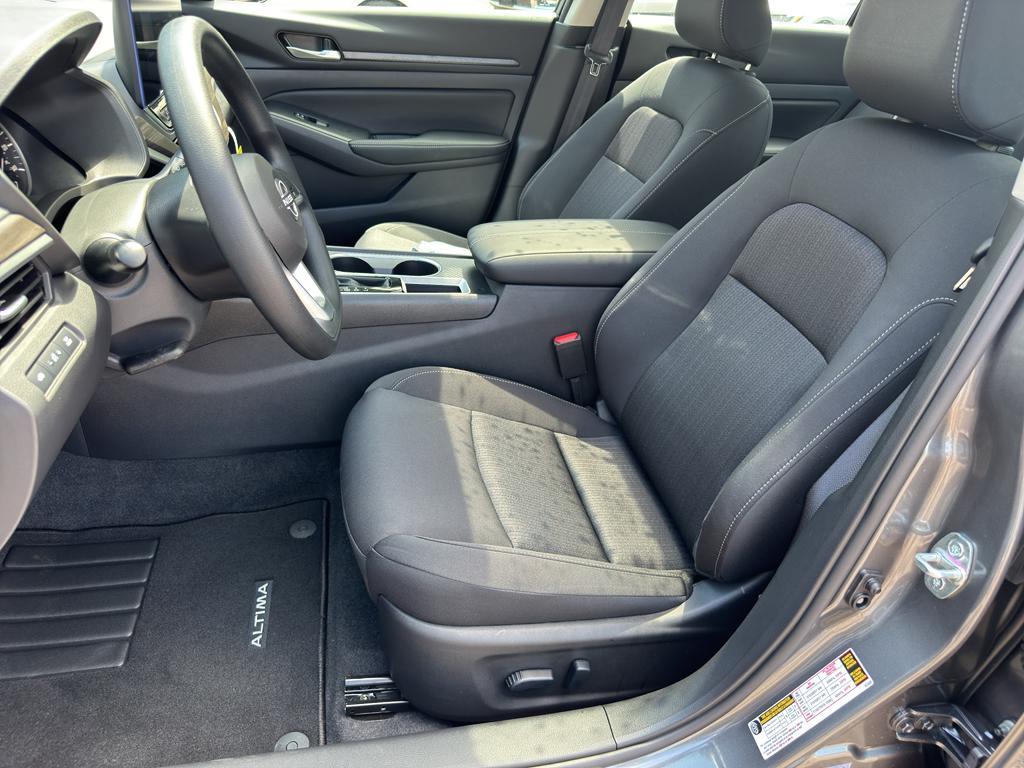 new 2025 Nissan Altima car, priced at $30,695