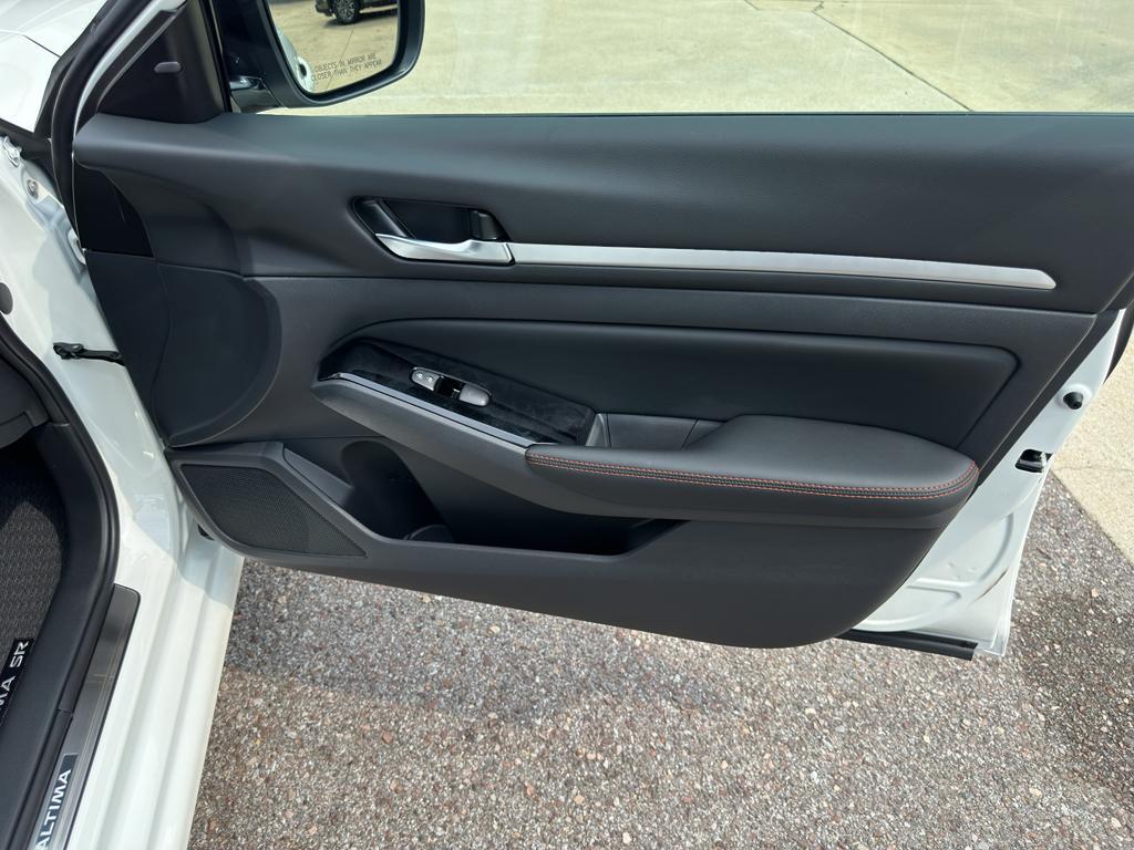 new 2025 Nissan Altima car, priced at $28,990