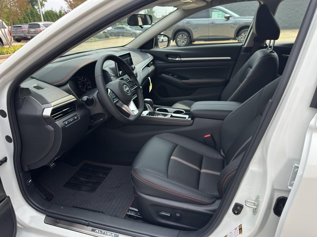 new 2025 Nissan Altima car, priced at $28,990