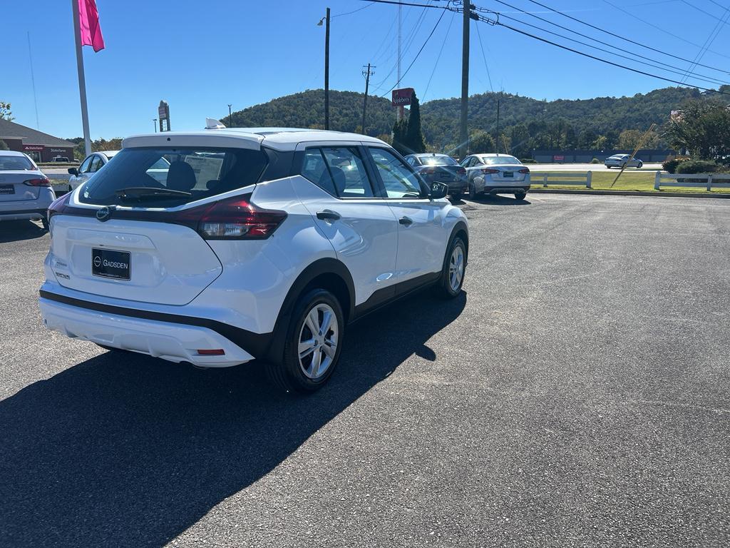 new 2025 Nissan Kicks car, priced at $22,665