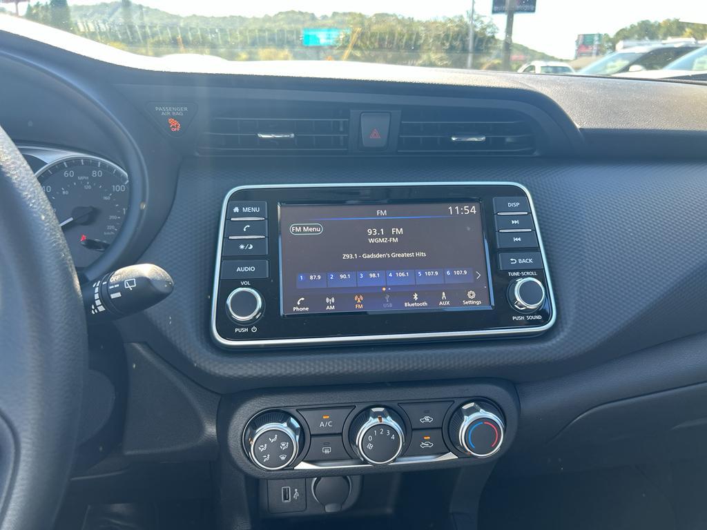 new 2025 Nissan Kicks car, priced at $22,665