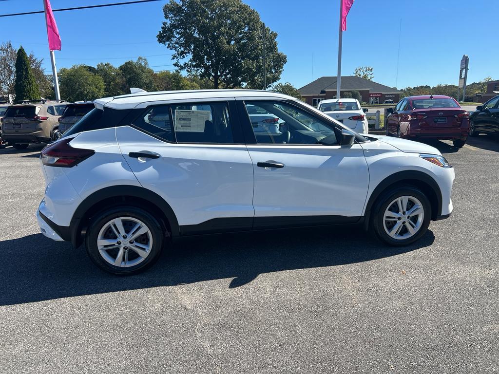 new 2025 Nissan Kicks car, priced at $22,665