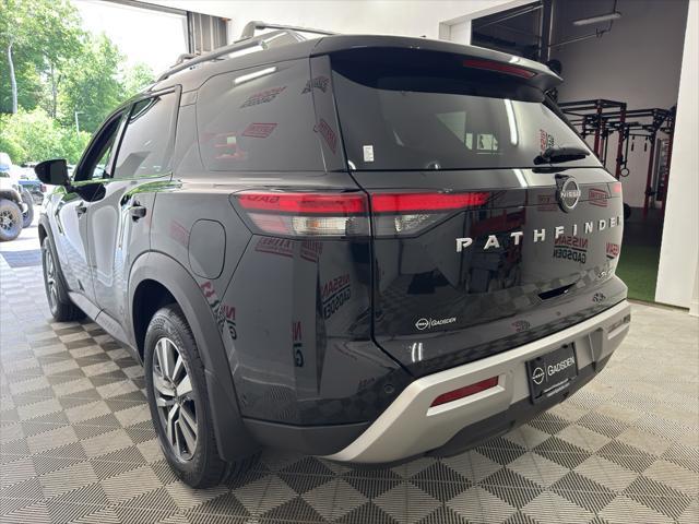 new 2025 Nissan Pathfinder car, priced at $45,735