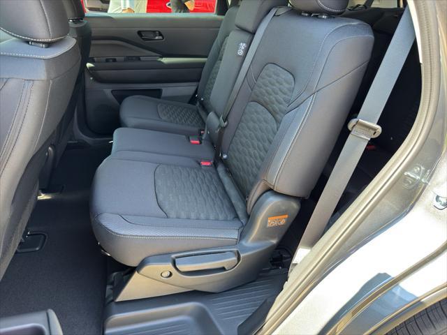 new 2025 Nissan Pathfinder car, priced at $42,145