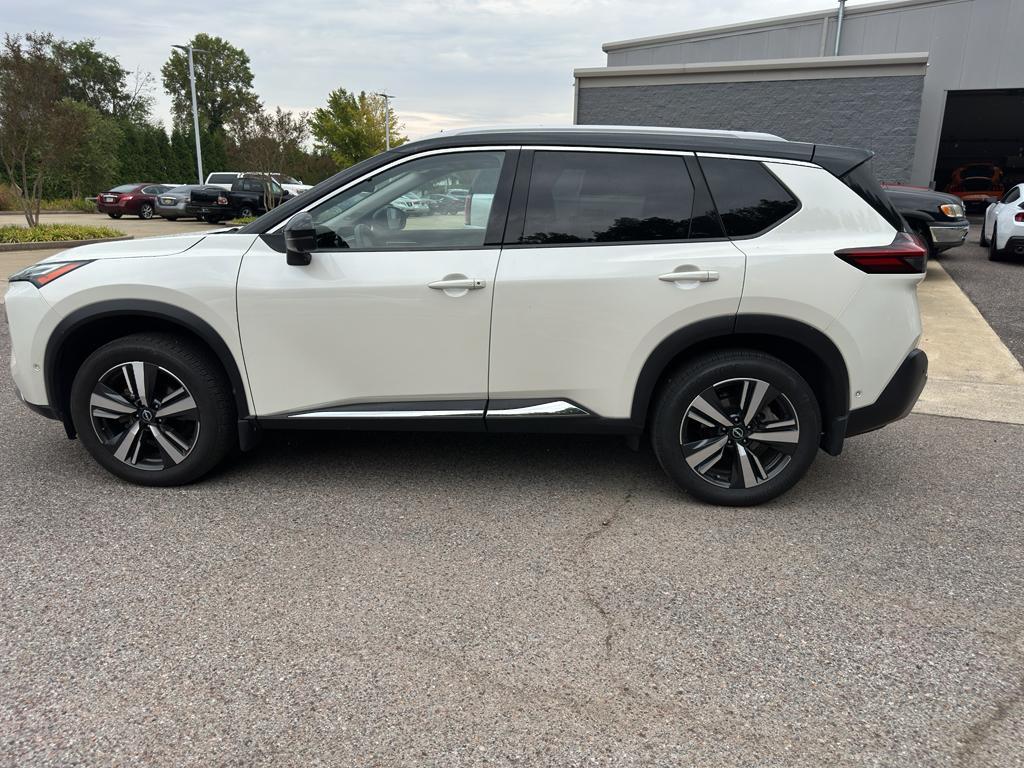 used 2023 Nissan Rogue car, priced at $25,899