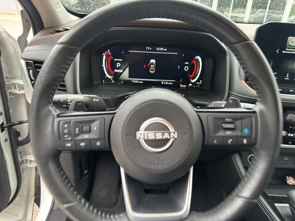 used 2023 Nissan Rogue car, priced at $25,899