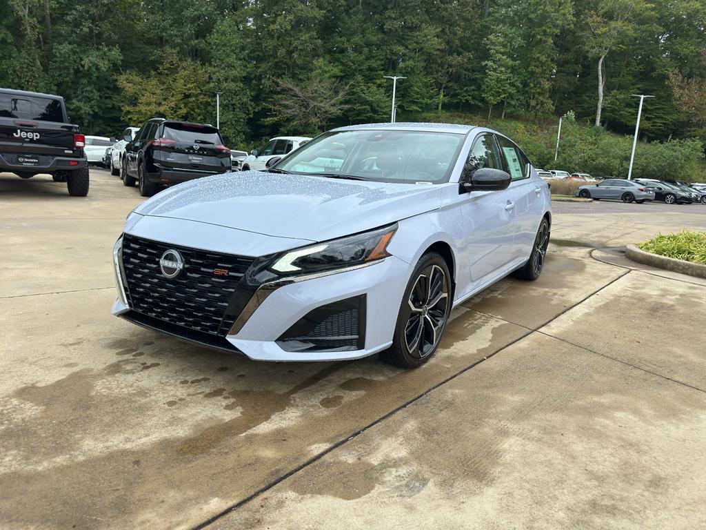 new 2025 Nissan Altima car, priced at $30,290