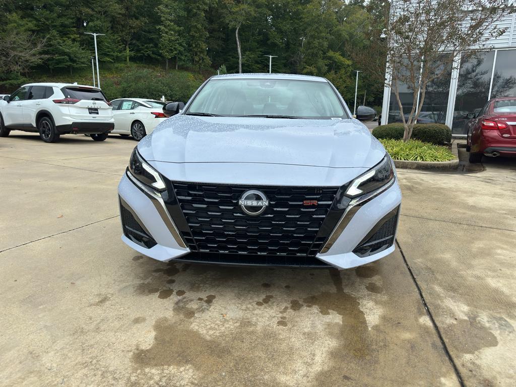 new 2025 Nissan Altima car, priced at $30,290