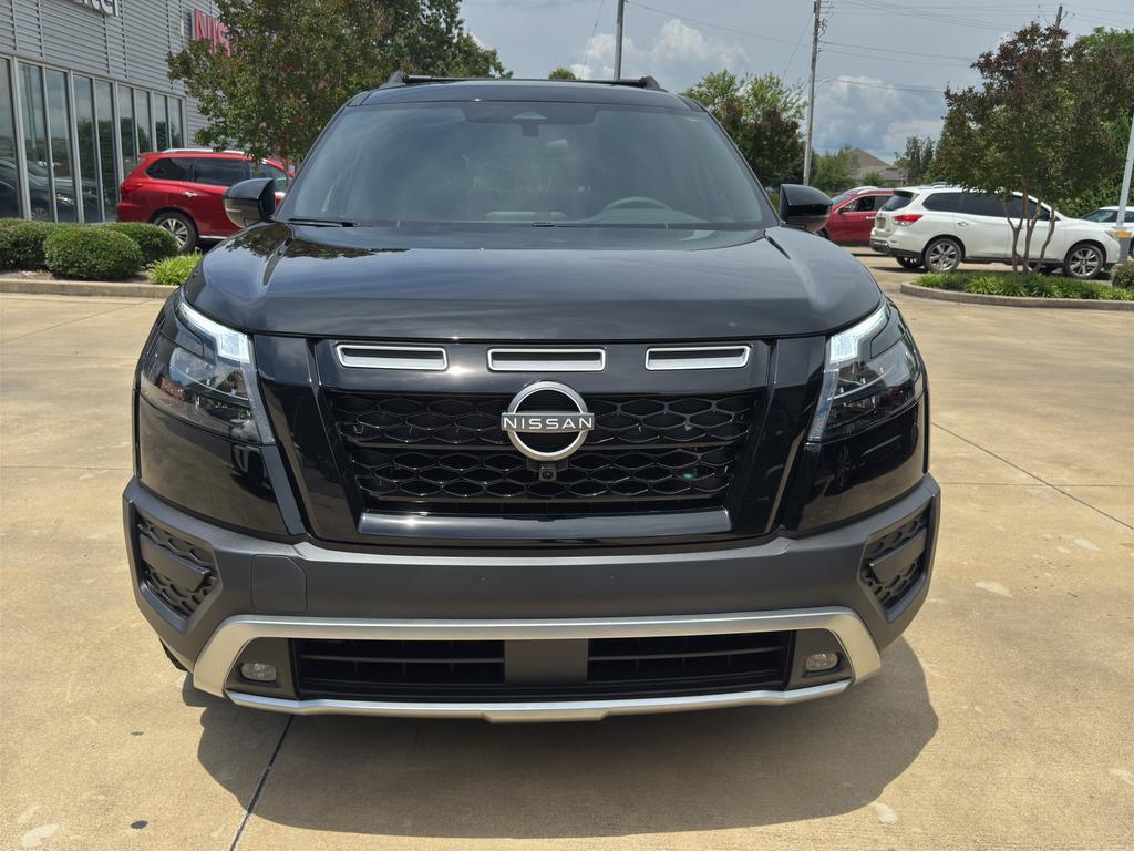new 2025 Nissan Pathfinder car, priced at $45,395