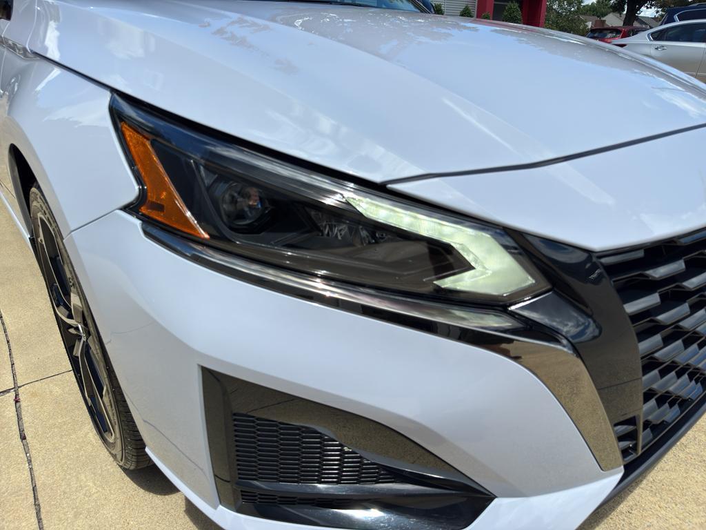 new 2025 Nissan Altima car, priced at $30,505