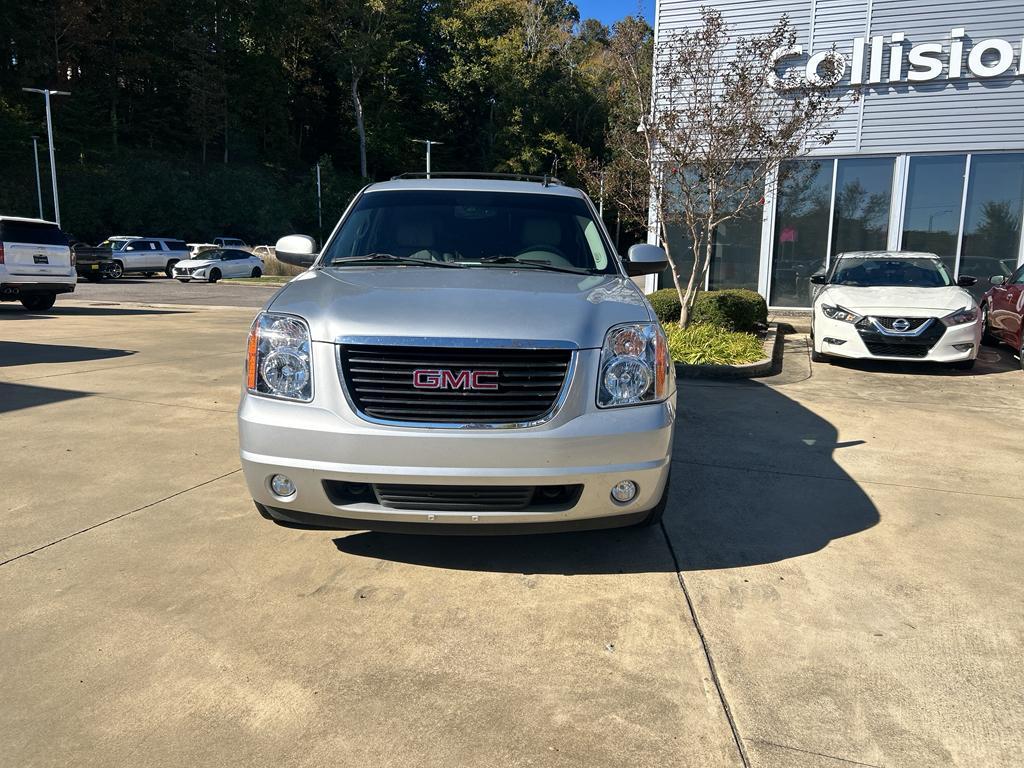 used 2013 GMC Yukon car, priced at $12,990