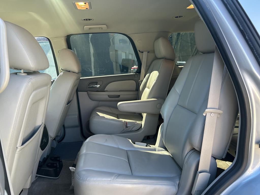 used 2013 GMC Yukon car, priced at $12,990