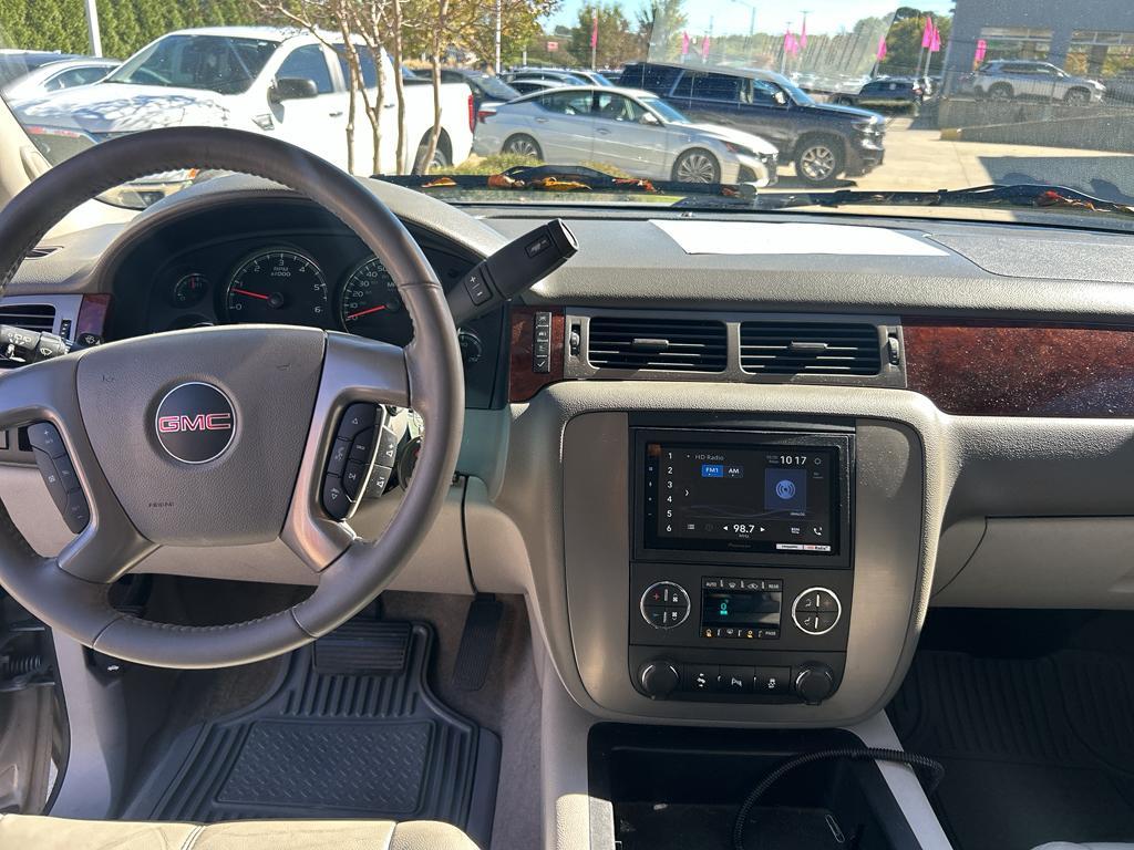 used 2013 GMC Yukon car, priced at $12,990