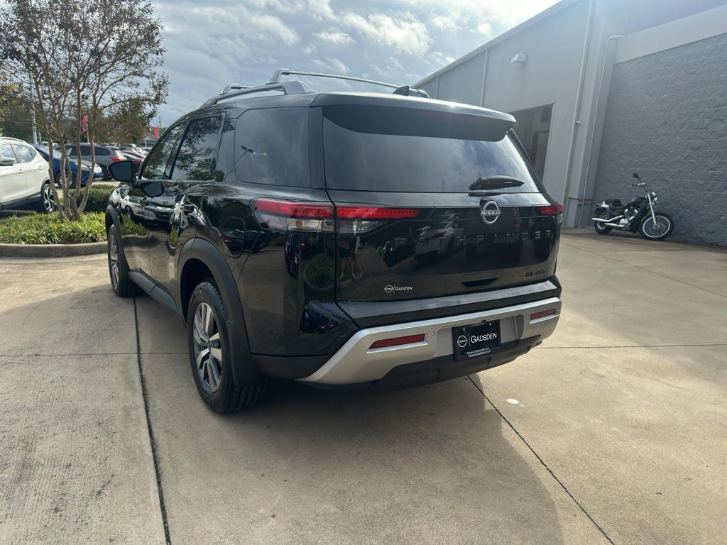 new 2025 Nissan Pathfinder car, priced at $44,990