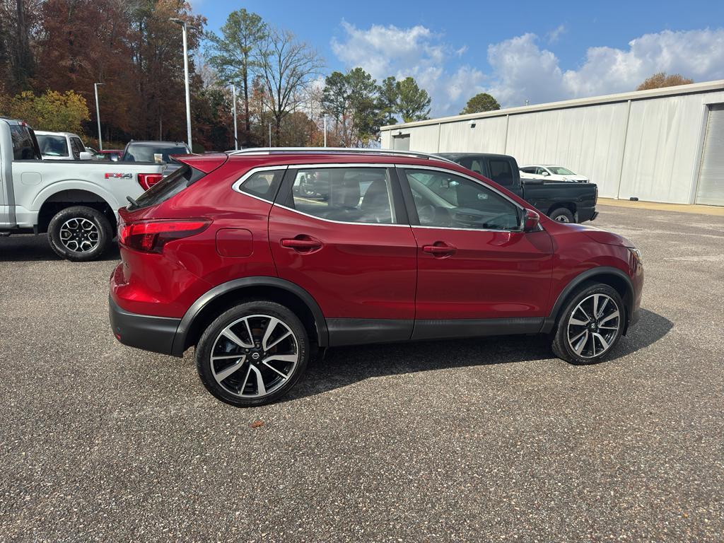 used 2019 Nissan Rogue Sport car, priced at $10,990