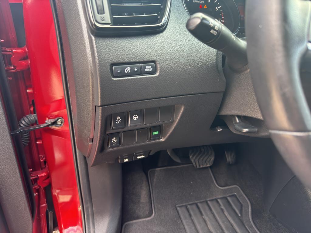 used 2019 Nissan Rogue Sport car, priced at $10,990