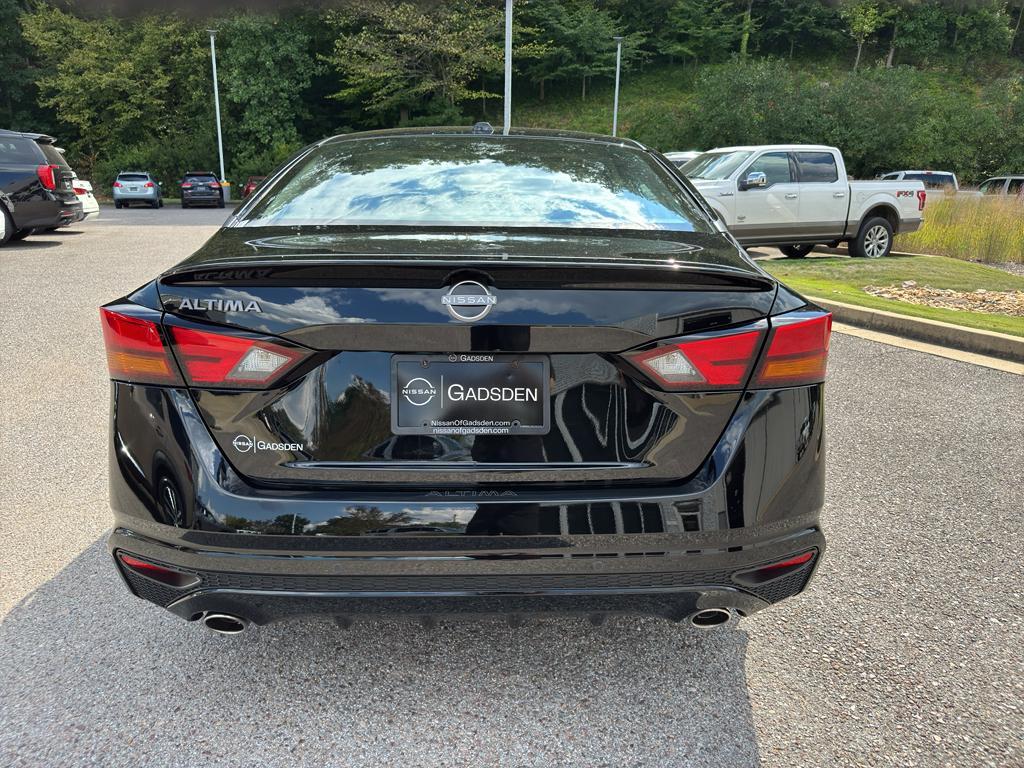 new 2025 Nissan Altima car, priced at $29,460