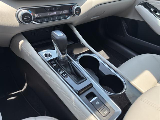 used 2023 Nissan Altima car, priced at $25,990