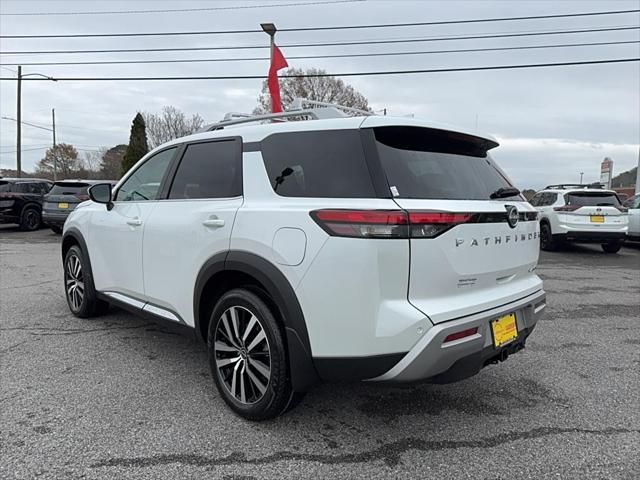 new 2025 Nissan Pathfinder car, priced at $53,490