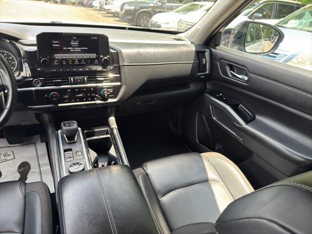 used 2022 Nissan Pathfinder car, priced at $31,990