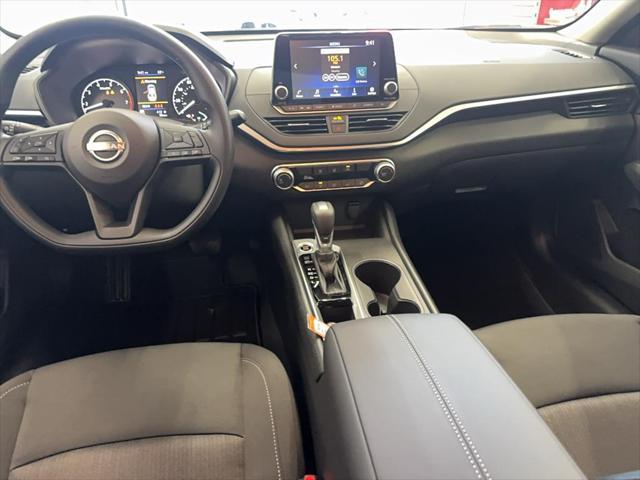 new 2025 Nissan Altima car, priced at $26,990