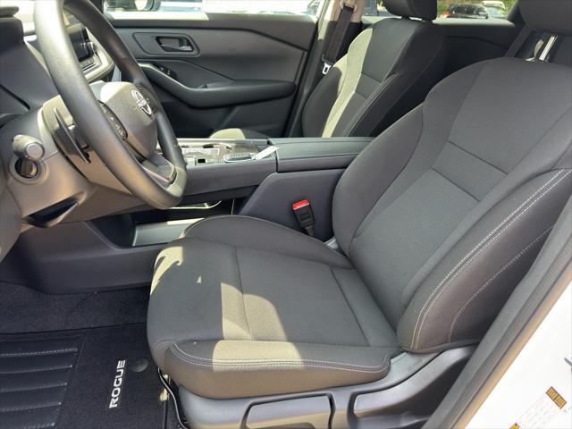 new 2025 Nissan Rogue car, priced at $29,976