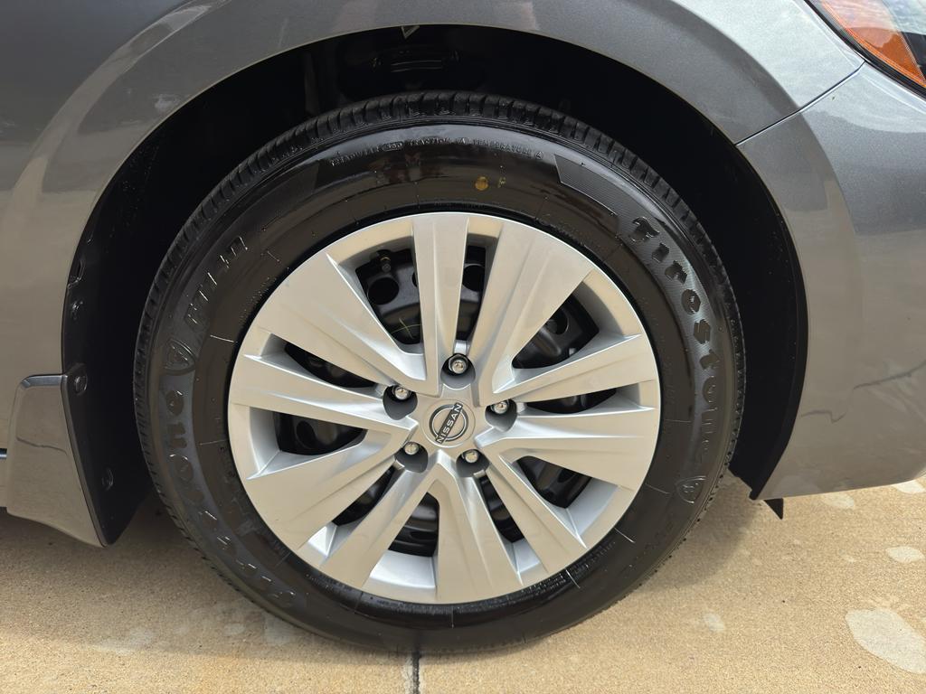 new 2025 Nissan Sentra car, priced at $22,055