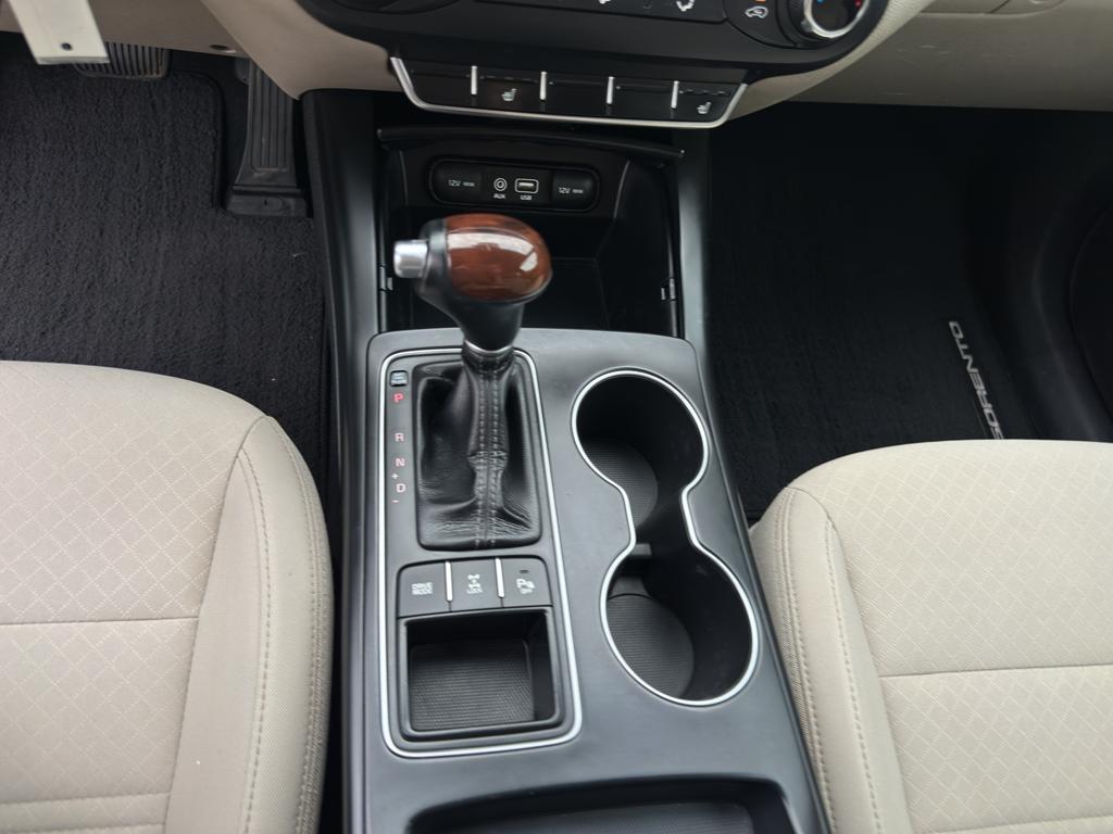 used 2016 Kia Sorento car, priced at $8,290