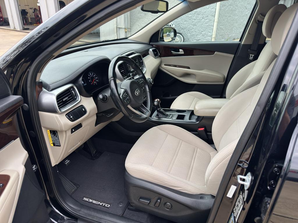 used 2016 Kia Sorento car, priced at $8,290