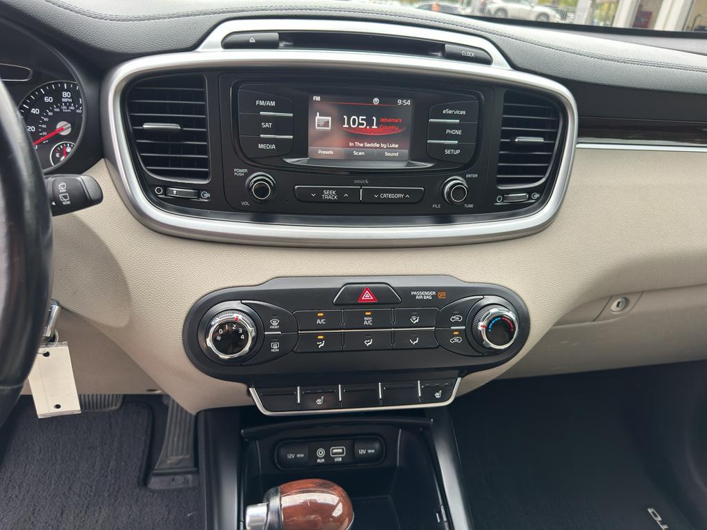 used 2016 Kia Sorento car, priced at $8,290