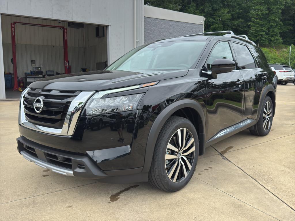 new 2025 Nissan Pathfinder car, priced at $50,835