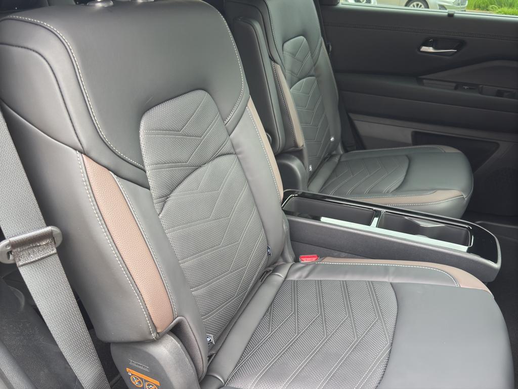 new 2025 Nissan Pathfinder car, priced at $50,835