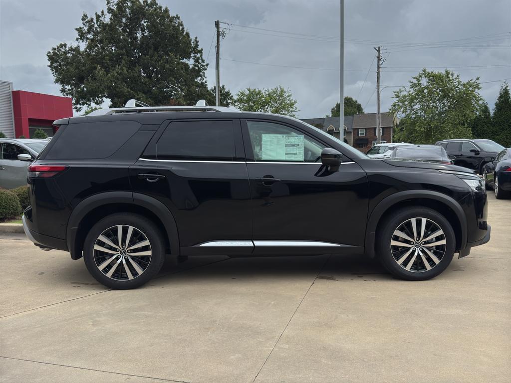 new 2025 Nissan Pathfinder car, priced at $50,835