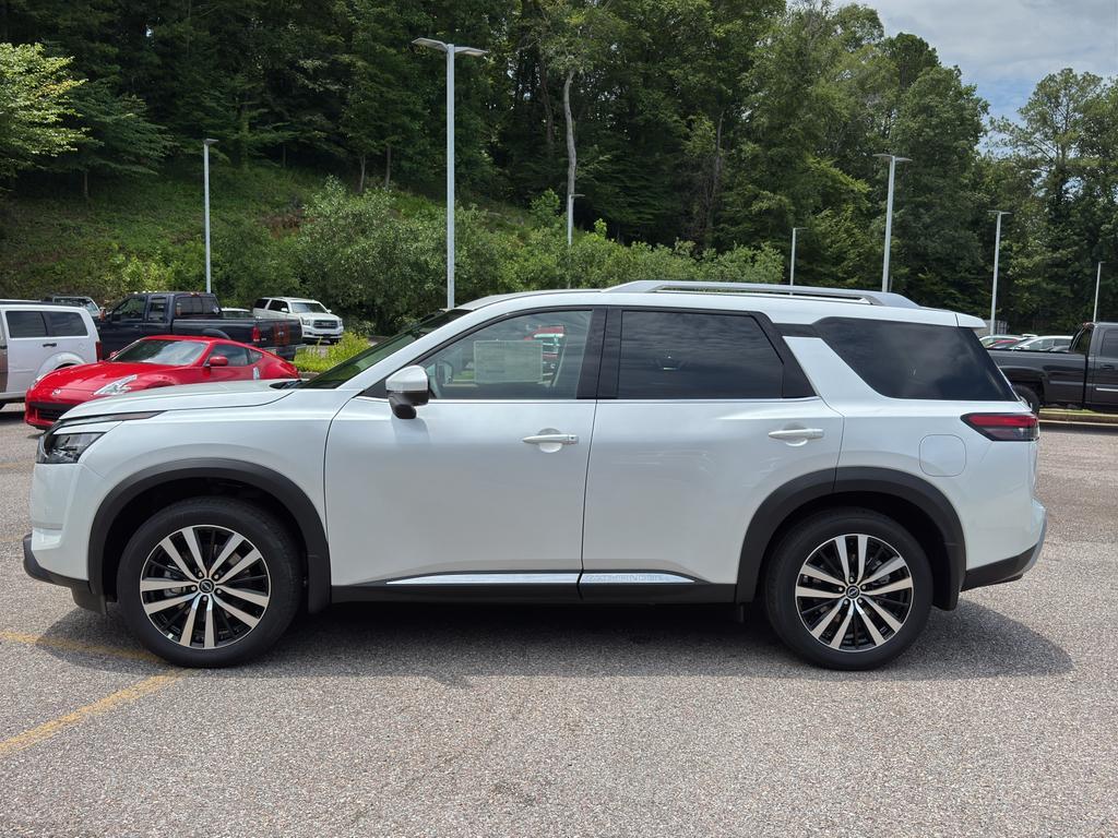 new 2025 Nissan Pathfinder car, priced at $52,060