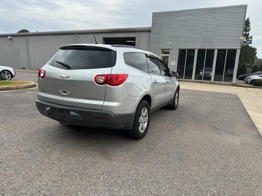 used 2011 Chevrolet Traverse car, priced at $4,990