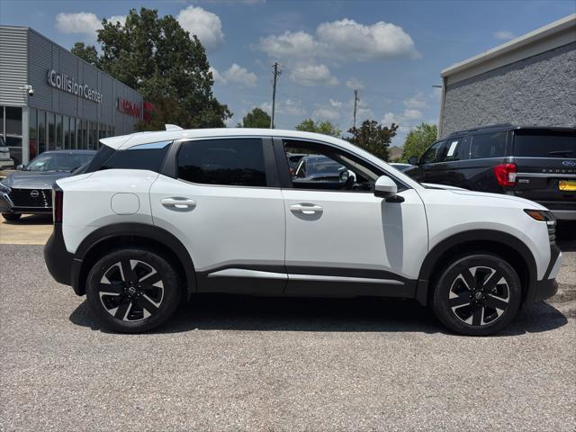 new 2025 Nissan Kicks car, priced at $27,360