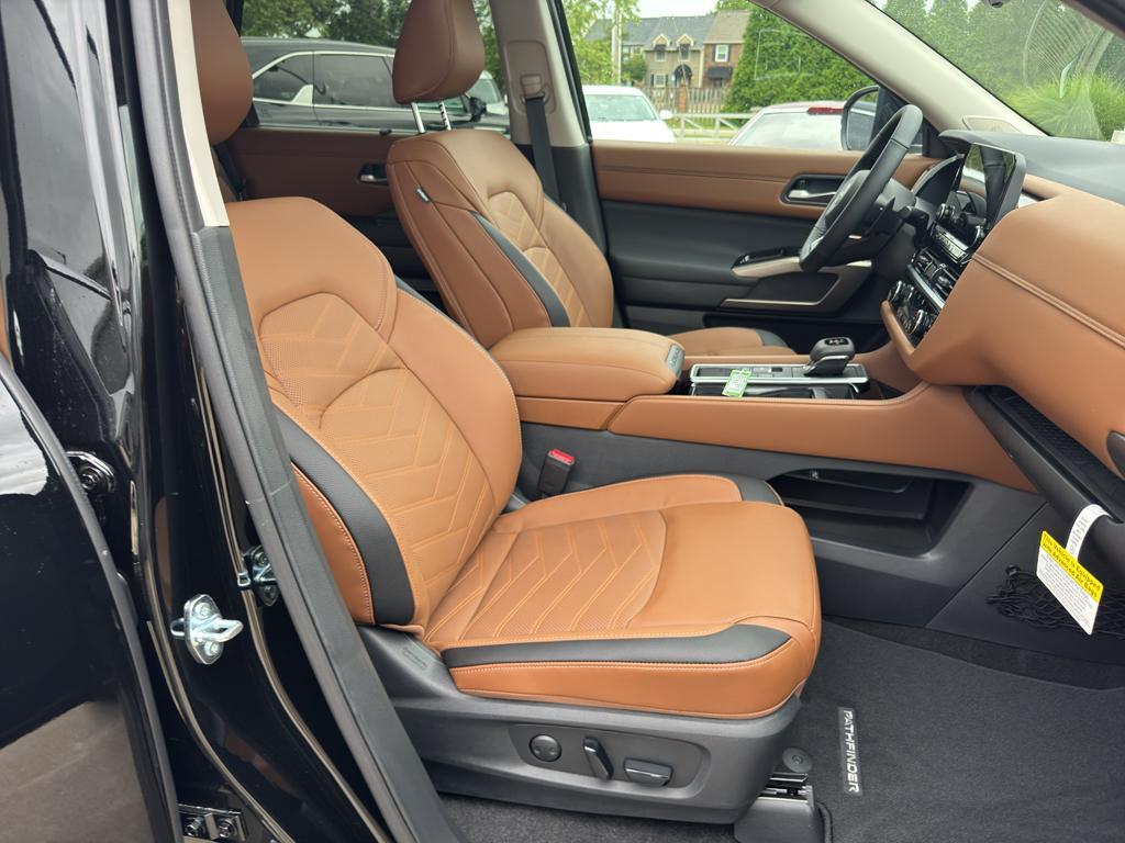new 2025 Nissan Pathfinder car, priced at $50,835