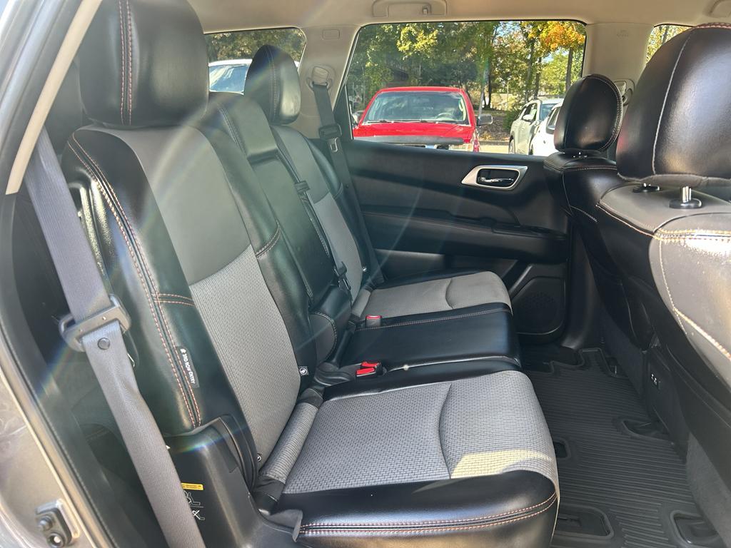 used 2020 Nissan Pathfinder car, priced at $18,399