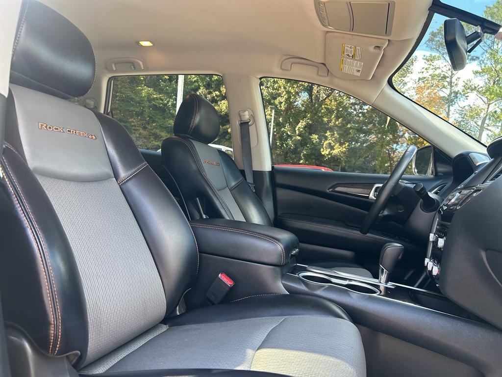 used 2020 Nissan Pathfinder car, priced at $18,399