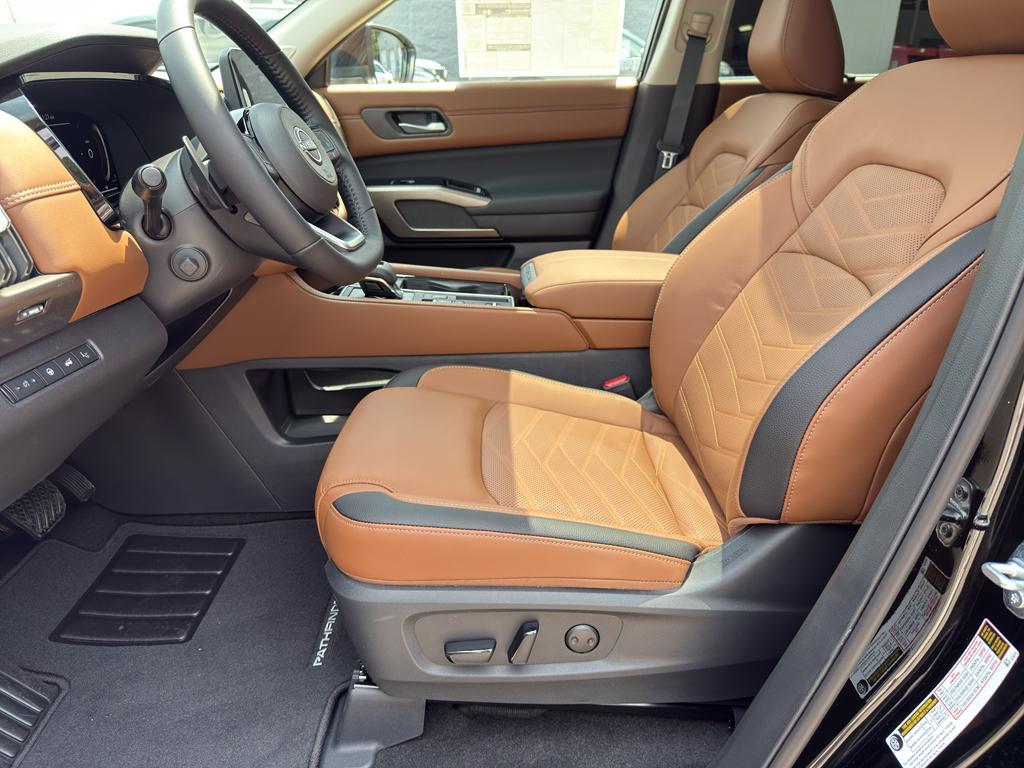 new 2025 Nissan Pathfinder car, priced at $50,835