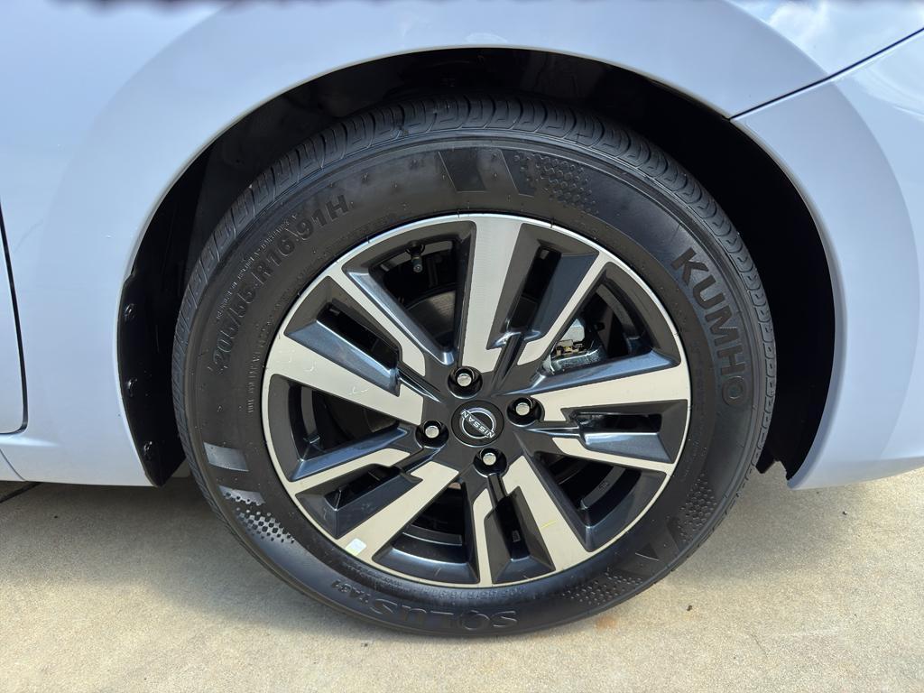 new 2025 Nissan Versa car, priced at $20,990