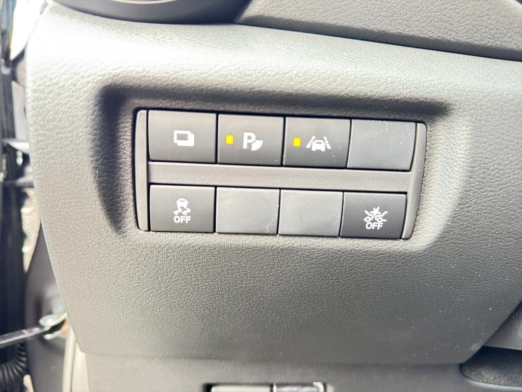 new 2025 Nissan Versa car, priced at $18,990