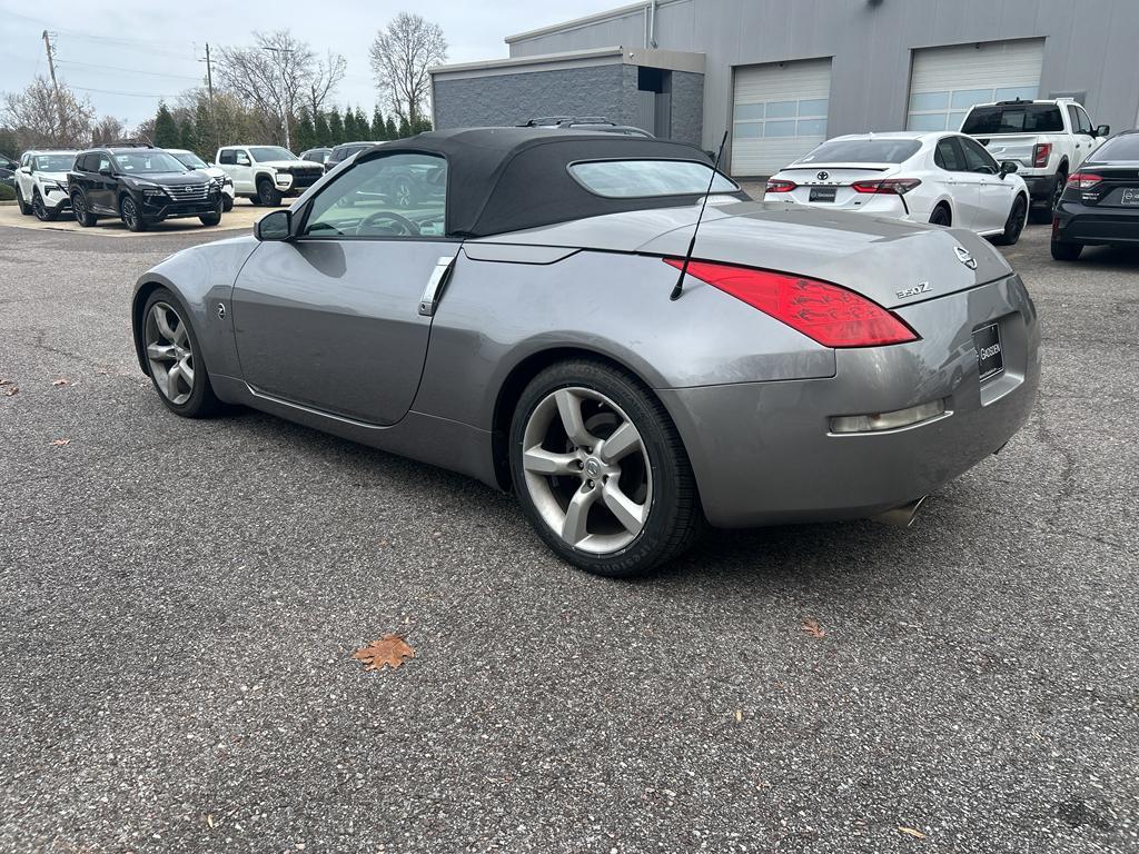 used 2008 Nissan 350Z car, priced at $10,900
