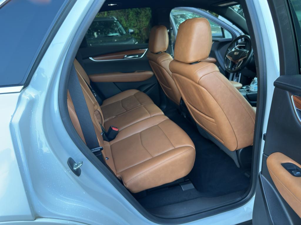 used 2020 Cadillac XT5 car, priced at $21,990