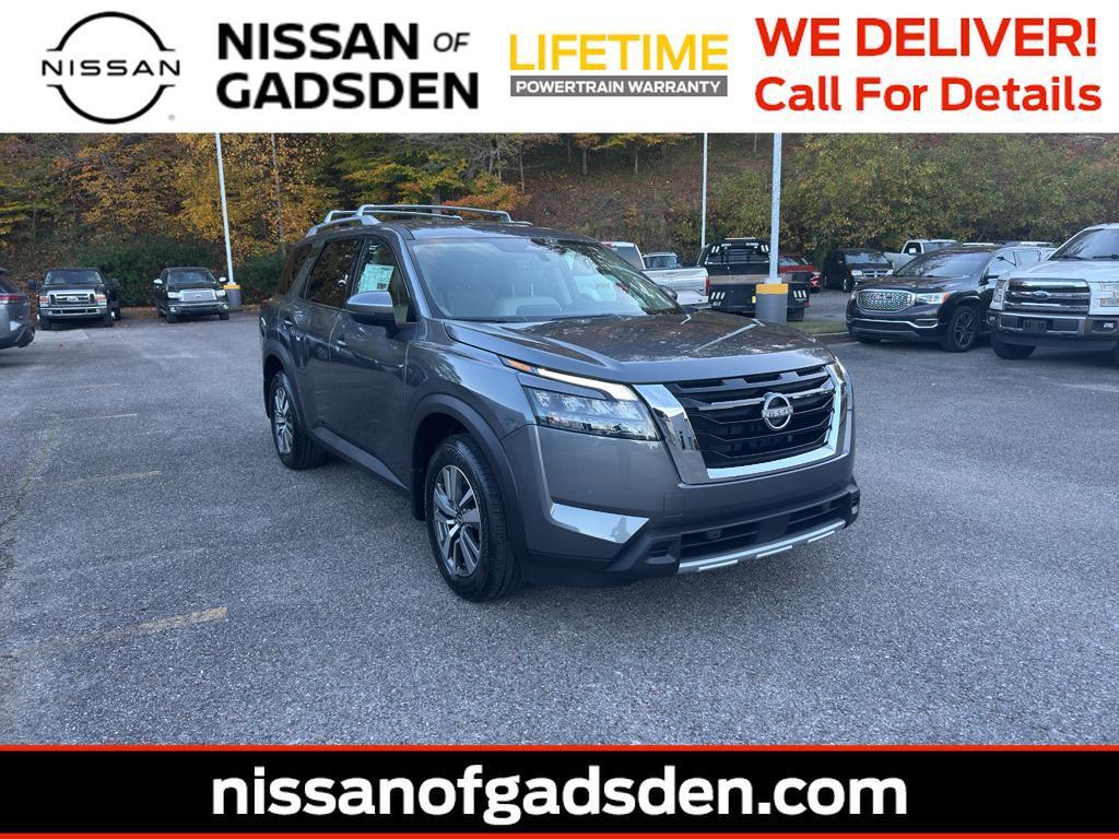 new 2025 Nissan Pathfinder car, priced at $41,560