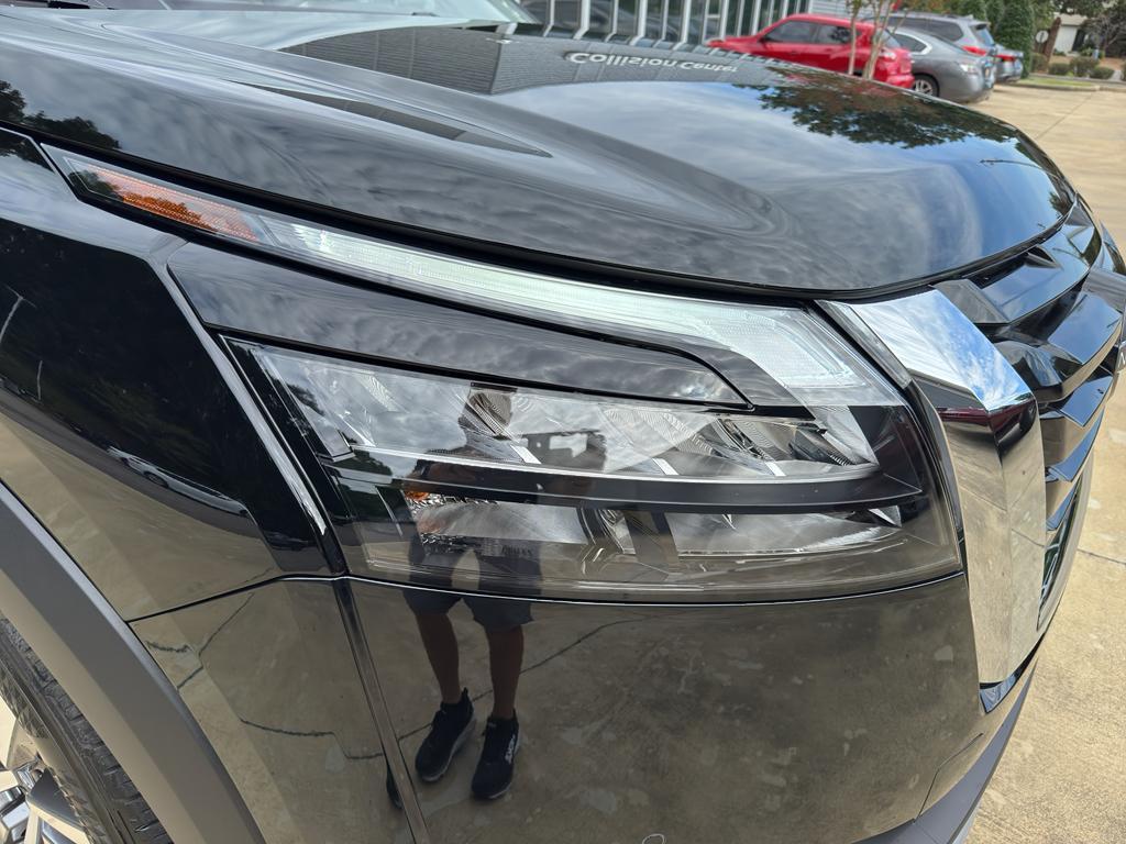 new 2025 Nissan Pathfinder car, priced at $43,380