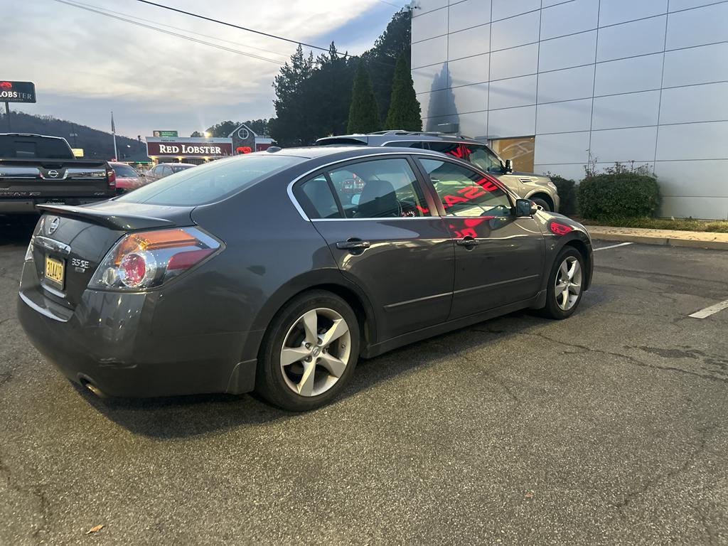 used 2008 Nissan Altima car, priced at $5,900