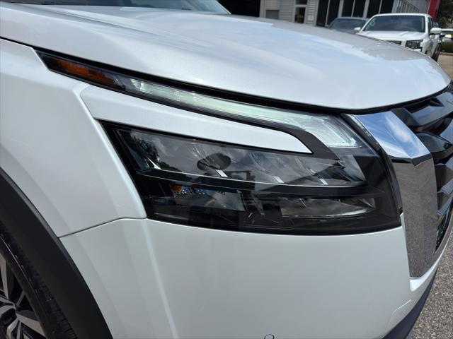new 2025 Nissan Pathfinder car, priced at $52,060