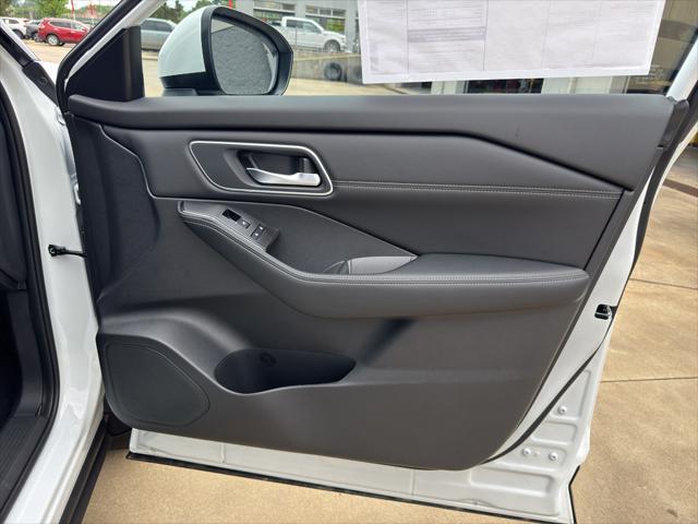 new 2025 Nissan Rogue car, priced at $41,845